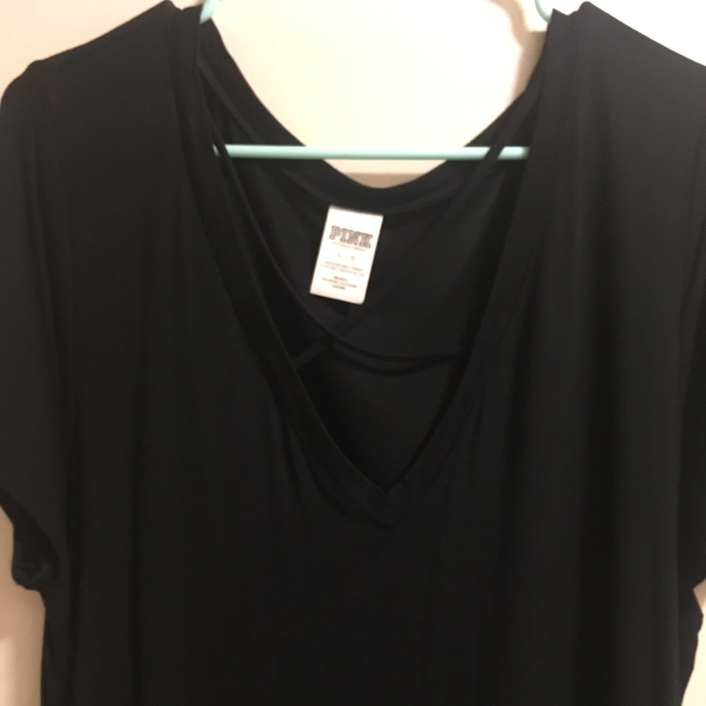 VS Pink V-Neck Shirt